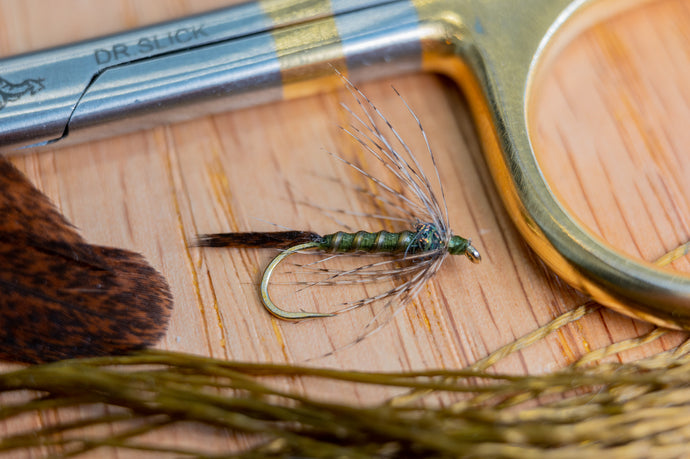 Resin Ribbed Wet Fly - Fly Tying Tutorial