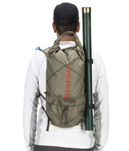 Load image into Gallery viewer, Flyweight Pack Fishing Vest - Simms - TaleTellers Fly Shop
